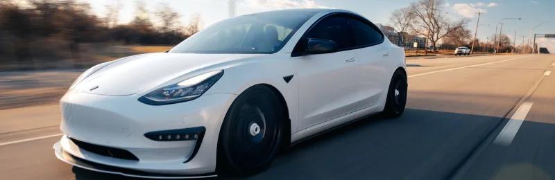 特斯拉 Tesla