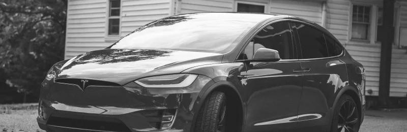 特斯拉 Tesla