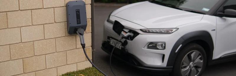 电动汽车 EV