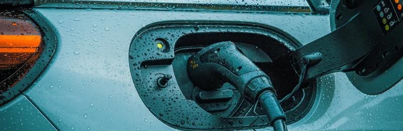 电动汽车充电 Car charging