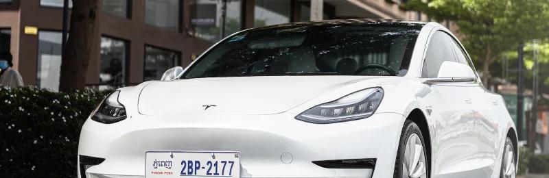 特斯拉 Tesla