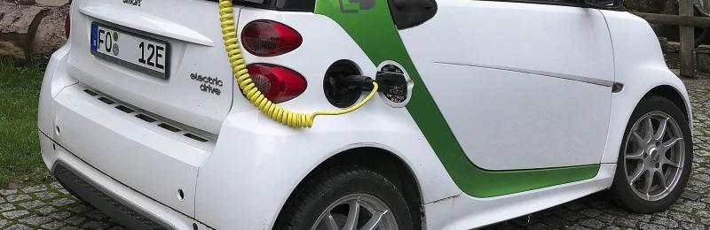 电动汽车充电 Car charging