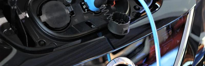 电动汽车充电 Car charging