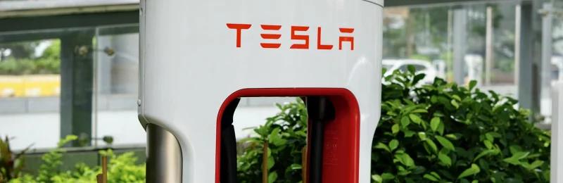 特斯拉 Tesla