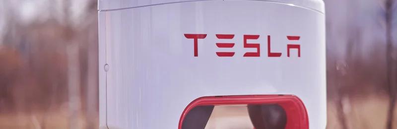 特斯拉 Tesla