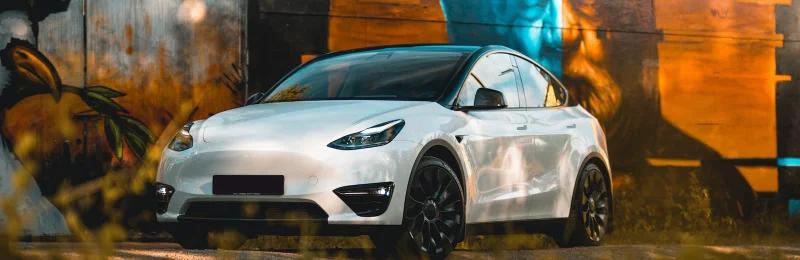 特斯拉 Tesla