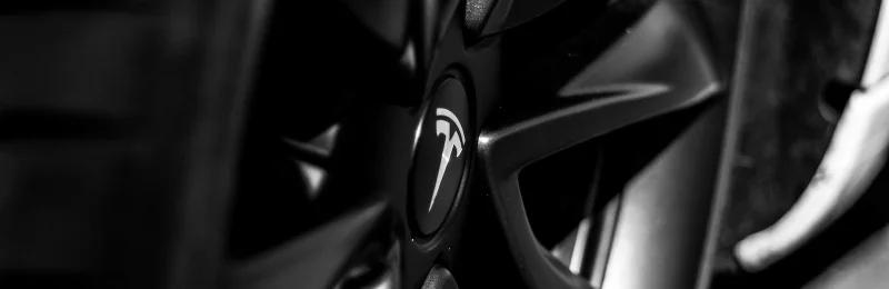 特斯拉 Tesla
