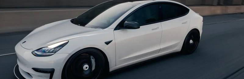 特斯拉 Tesla