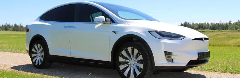 特斯拉 Tesla