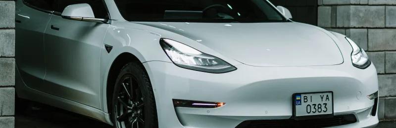 特斯拉 Tesla