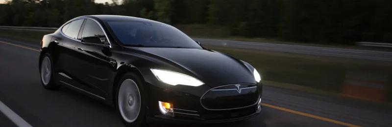 特斯拉 Tesla