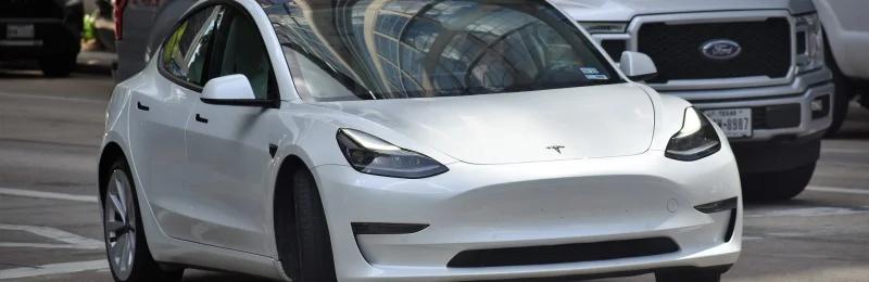 特斯拉 Tesla
