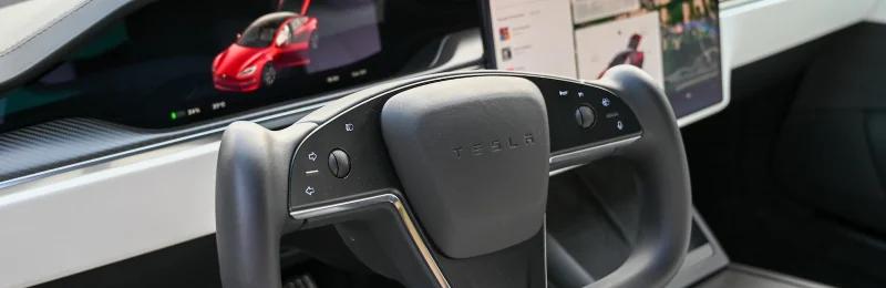 特斯拉 Tesla