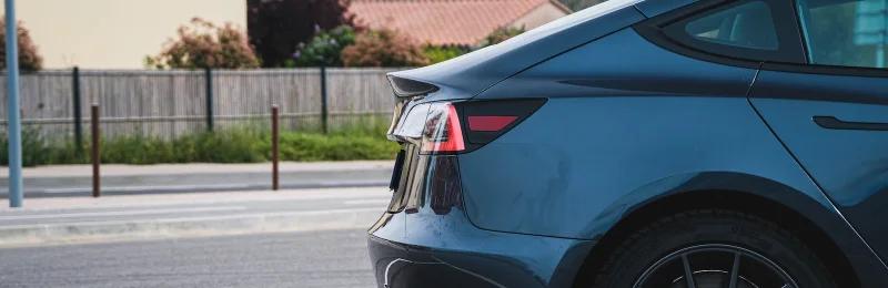 特斯拉 Tesla