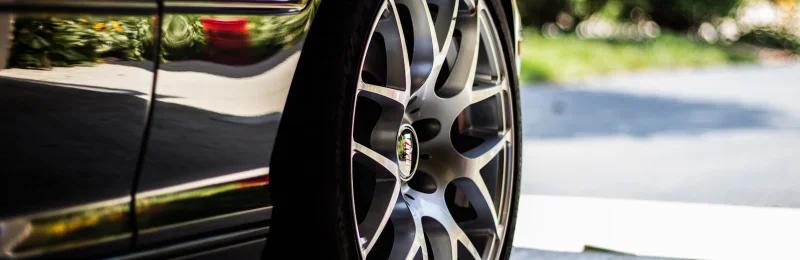 汽车轮胎 Automobile tire