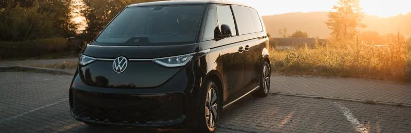 电动汽车 electric vehicle