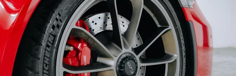 汽车轮胎 Automobile tire