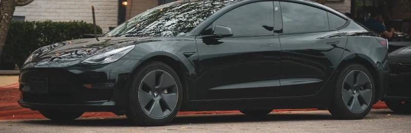 特斯拉 Tesla
